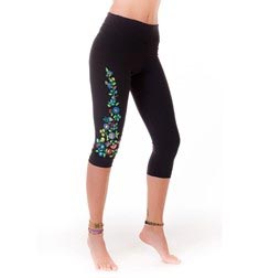 Adults High-Waist Embroidered Supplex Capri 